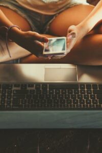 Blog sécurisé pour partager des photos avec les parents